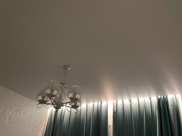 Пример тканевого потолка DESCOR 12 м²