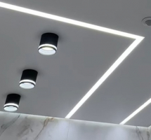 Видеообзор потолка в коридоре